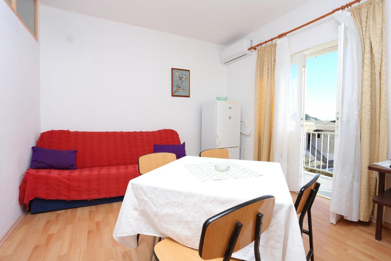 Apartment Igrane 311B Buitenkant foto